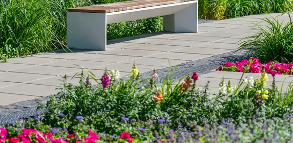 How to Choose the Right Landscaping Company for Your Commercial Property